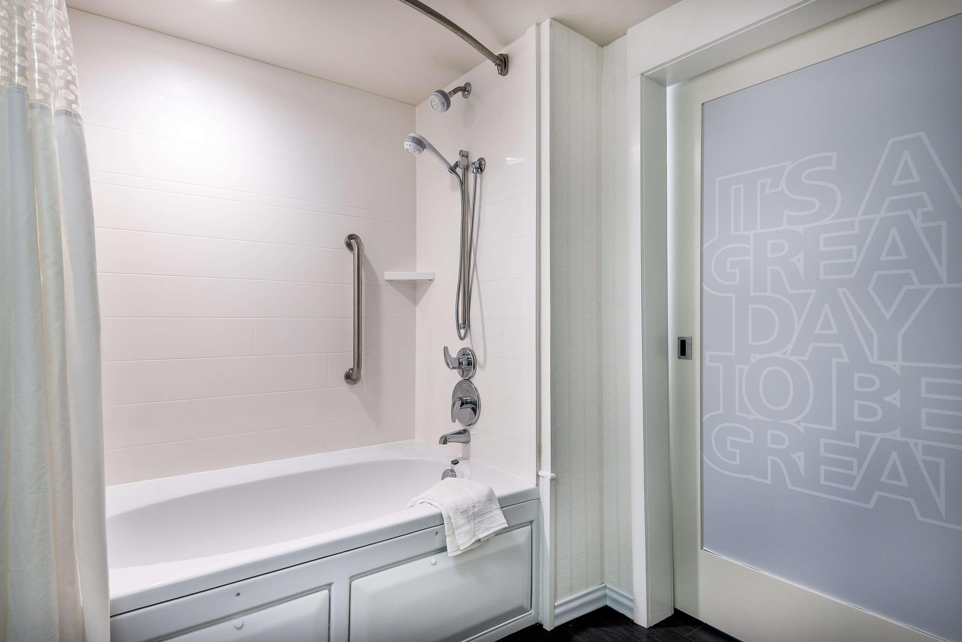 Hampton Inn & Suites Florence Center Zewnętrze zdjęcie